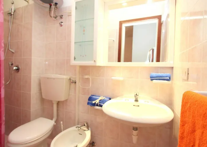 Apartment Smeralda *